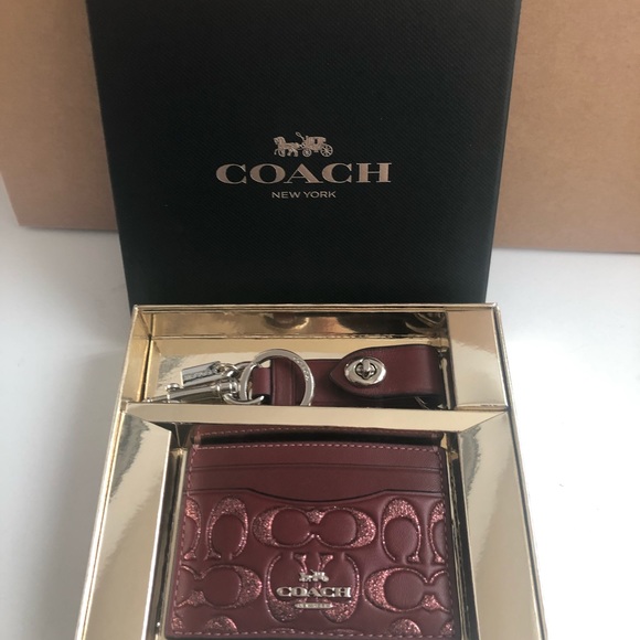 Coach Wine Color Card case and Key Ring NWT Box - Picture 5 of 6